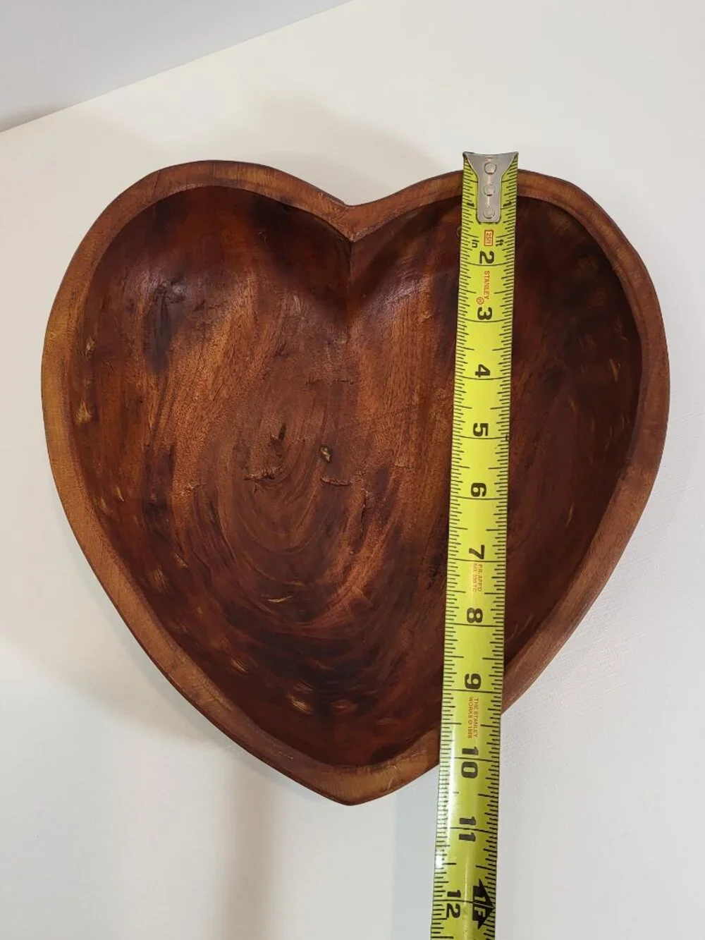 Hand-Carved Heart-Shaped Wooden Bowl – Rustic Solid Wood Catchall & Home Decor